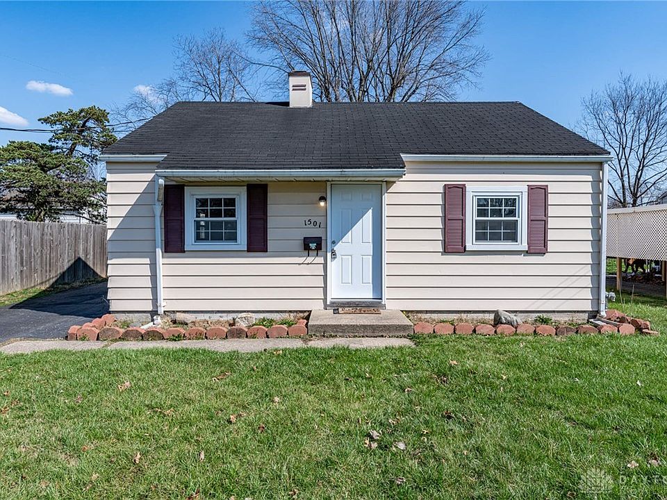 1st image of 1501 Park Dr