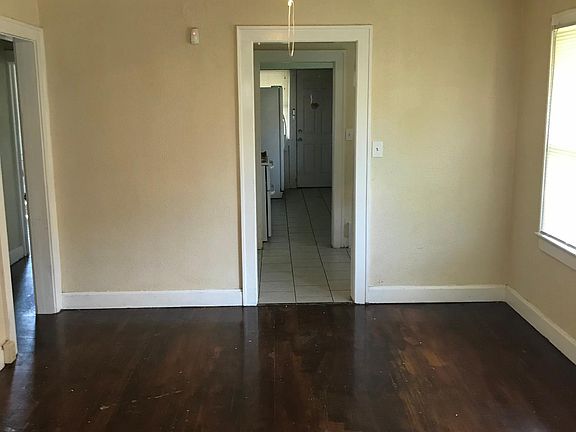 2nd image of 5604 Tracy Ave