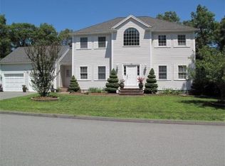 10 Margaret Rd, Randolph, MA 02368