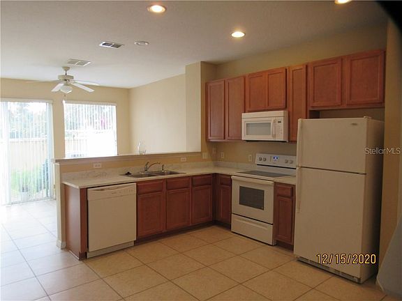 4th image of 5222 Paradise Cay Cir