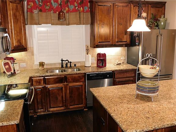 4th image of 2500 Rockbrook Dr #1C-11