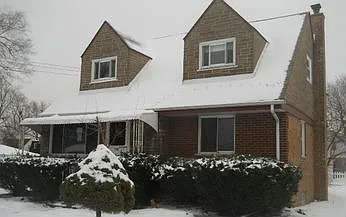 17603 Burnham Ave photo 1