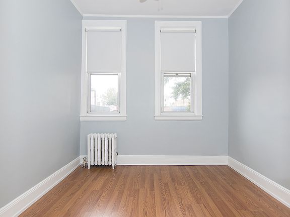 5th image of 32-39 Steinway St #2AA
