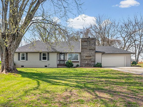 2nd image of 8956 Palmyra Rd