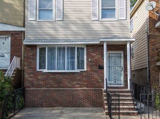 170 Hutton St, Jersey City, NJ 07307