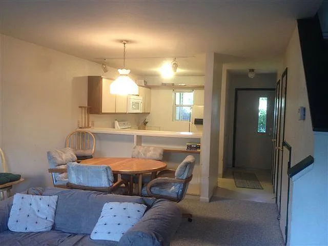 405 Park Ave #E-3 — Photo 3