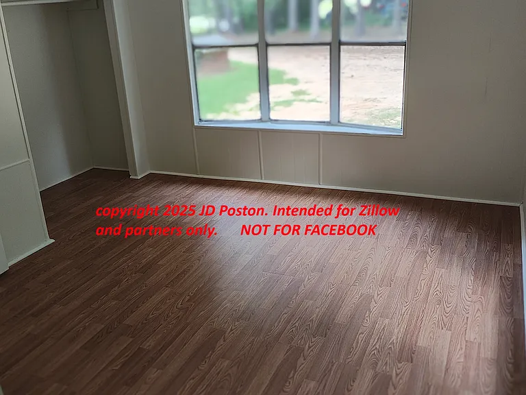 733 W Mount Gallant Rd — Photo 6