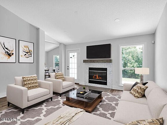 2nd image of 13520 VALBUENA Court