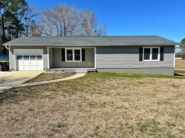 115 Fieldcrest Dr, Jacksonville, NC 28546