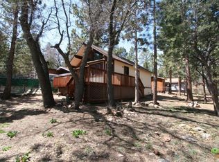 728 Maple Ln, Sugarloaf, CA 92386
