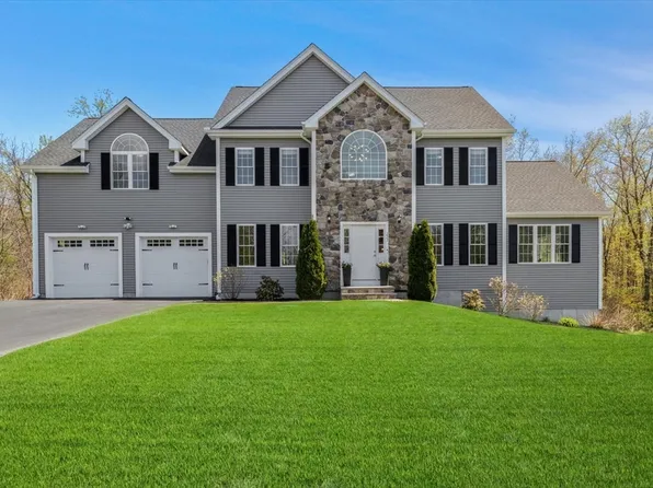 223 Gulf St, Shrewsbury, MA 01545