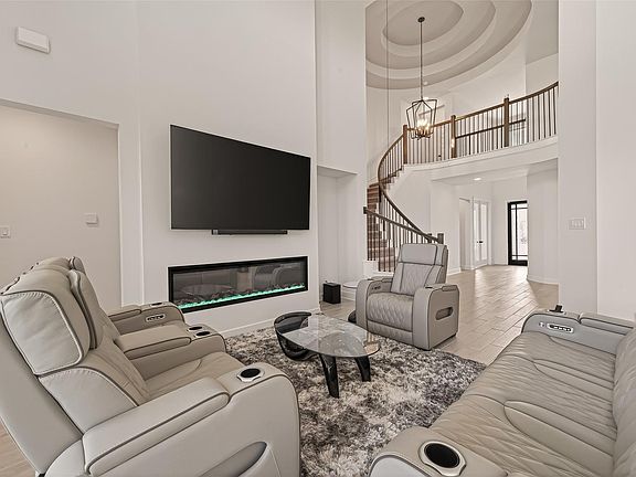 2nd image of 3148 Stingray Cove Dr