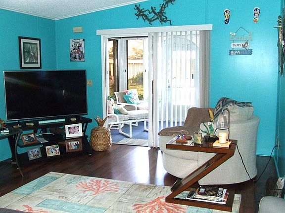 5th image of 365 Bimini Cay Cir