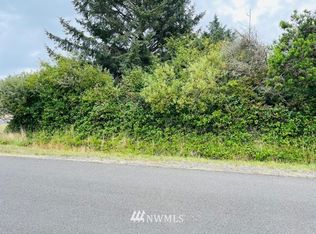 501 Ensign Ave NW, Ocean Shores, WA