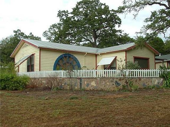 4th image of 202 Milam Ln