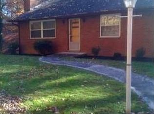1724 Woodbine Ave, Charleston, WV 25302