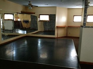 207 Lindsey St #1, Fall River, MA 02720