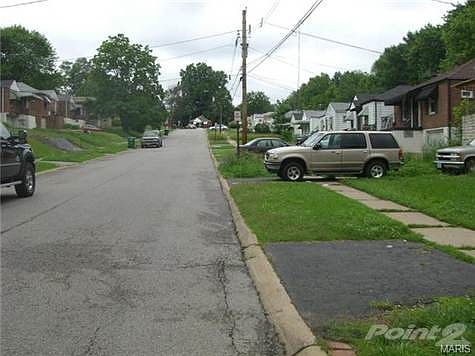 3rd image of 7135 Garesche Ave