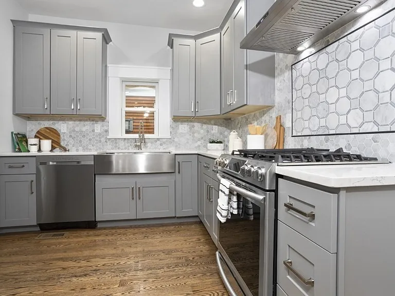 10 Grant St #1 — Photo 10