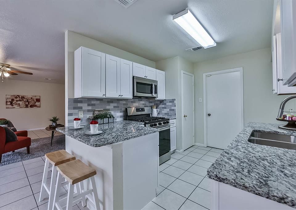 1st image of 3421 Jan Ct