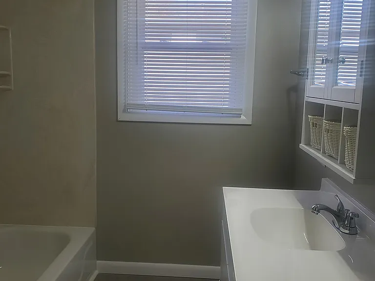 3705 Manchester Rd — Photo 9