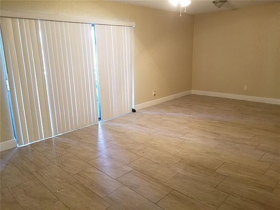 4th image of 11 S Meacham Lane #11