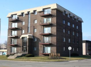 10424 Central Ave APT 5SE, Oak Lawn, IL 60453