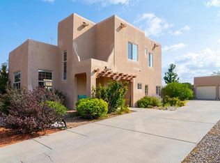 4441 Autumn Leaf Ln, Santa Fe, NM 87507