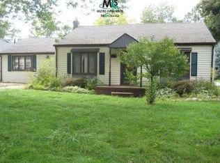 4333 Waterloo St, Waterford, MI 48329