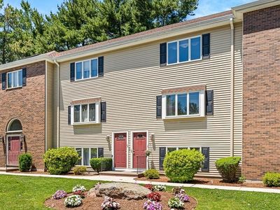305 Salem St APT 106, Woburn, MA, 01801