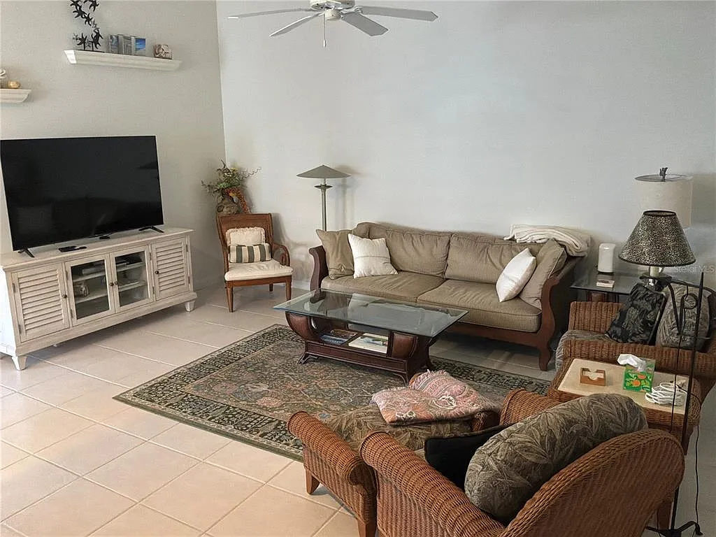 2 bed, 2.0 bath, 1534 sqft, $3,000 — Photo 4