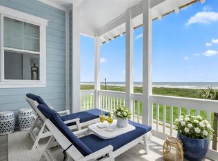 1830 Seaside Dr, Galveston, TX 77550