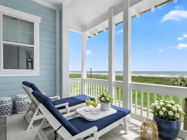 1830 Seaside Dr, Galveston, TX 77550