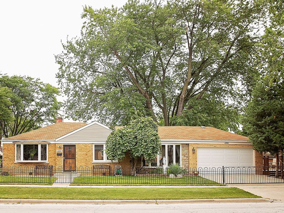 1st image of 3301 Ernst St #0