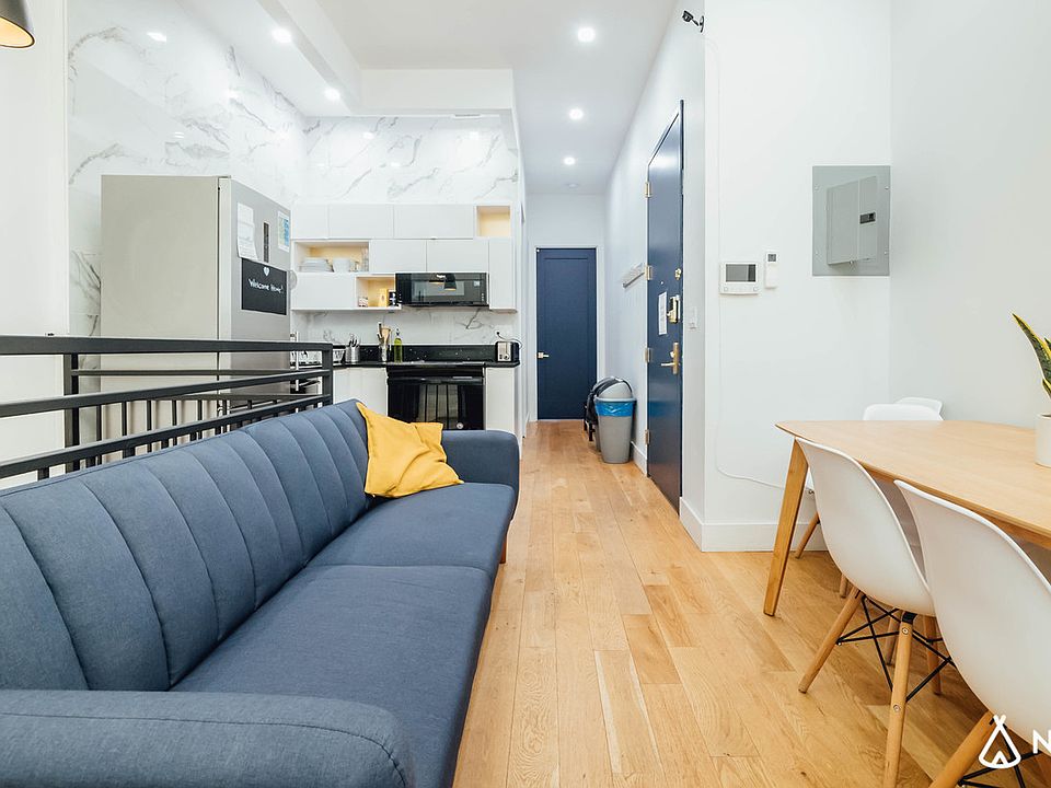 1st image of 21 Fayette St #1RR