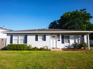 113 Trout Ave, Galveston, TX 77550