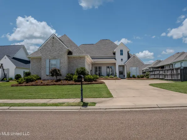 504 E Park St, Canton, MS 39046