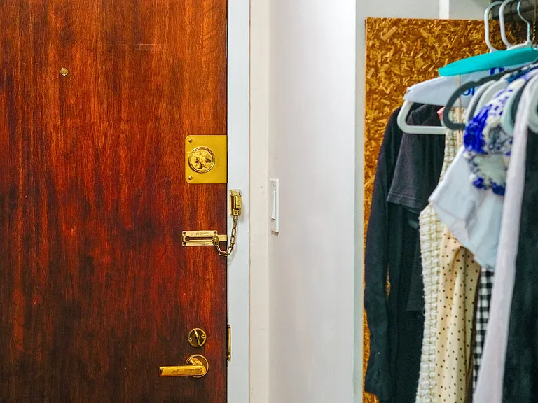 Walk-in closet