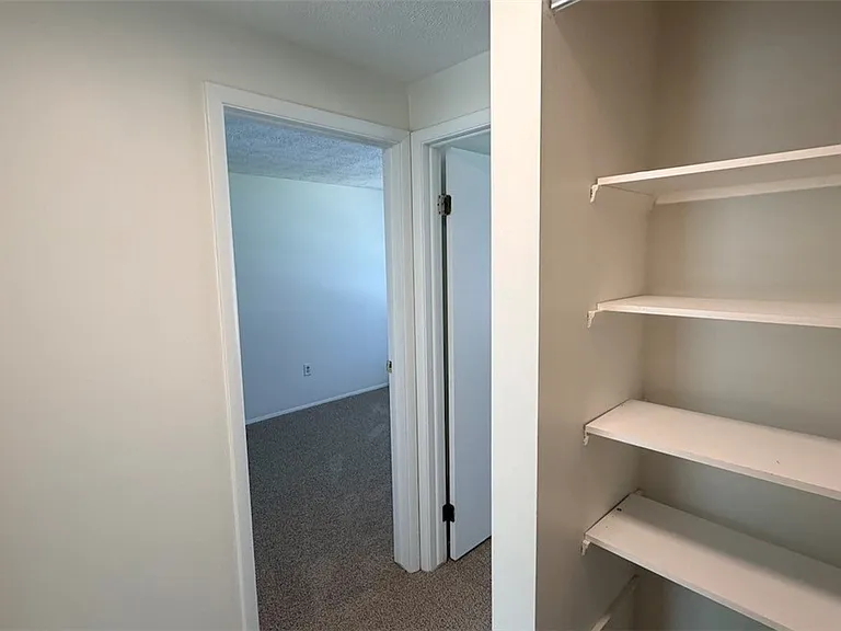 3812 Louisa St — Photo 14