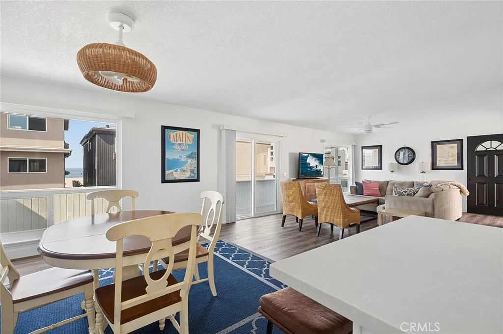 4 bed, 1450 sqft, $8,495 — Photo 3