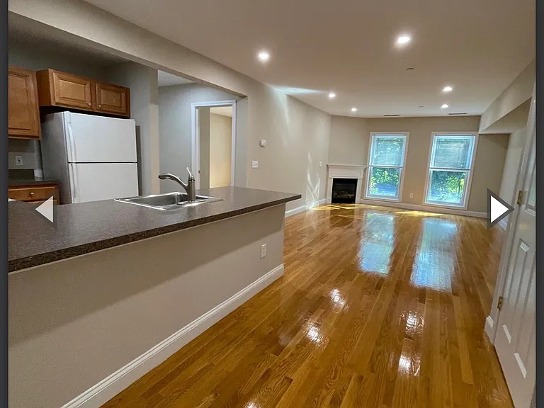 778 Main St #2 — Photo 2