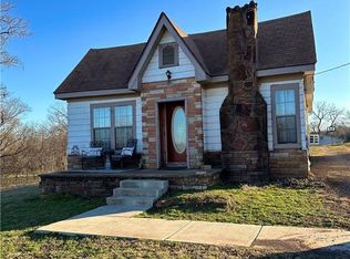306 S 6th St, Luther, OK 73054