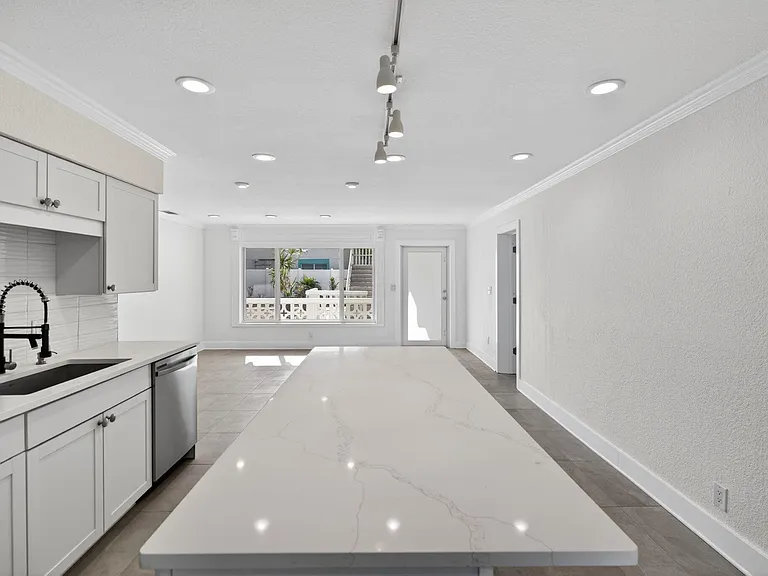 624 Southwind Cir #3 — Photo 17