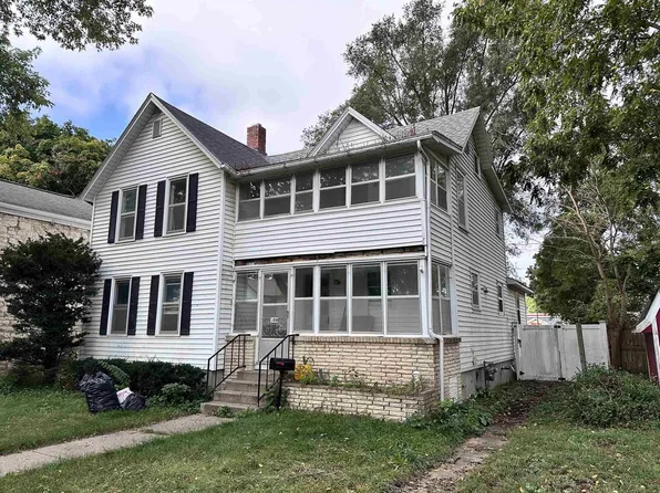 209 South Ohio Street, Prairie Du Chien, WI 53821