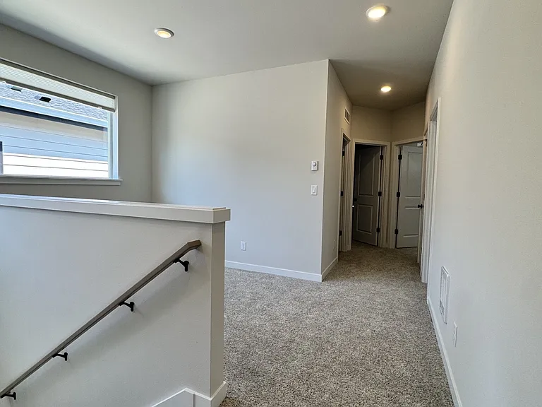 4255 Aberdeen Way NE — Photo 14