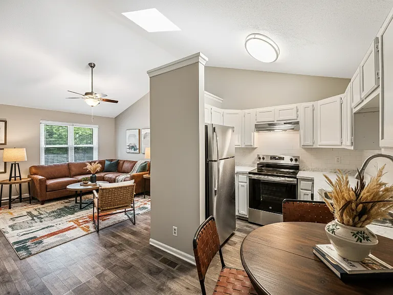 3010 Sherrill Ave #3010 — Photo 16