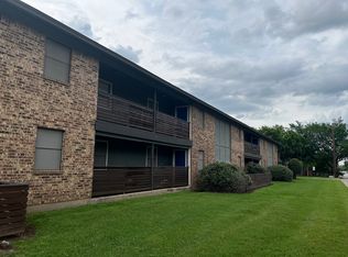 2425 Old North Rd #2B-1BA-1000SQFT, Denton, TX 76209