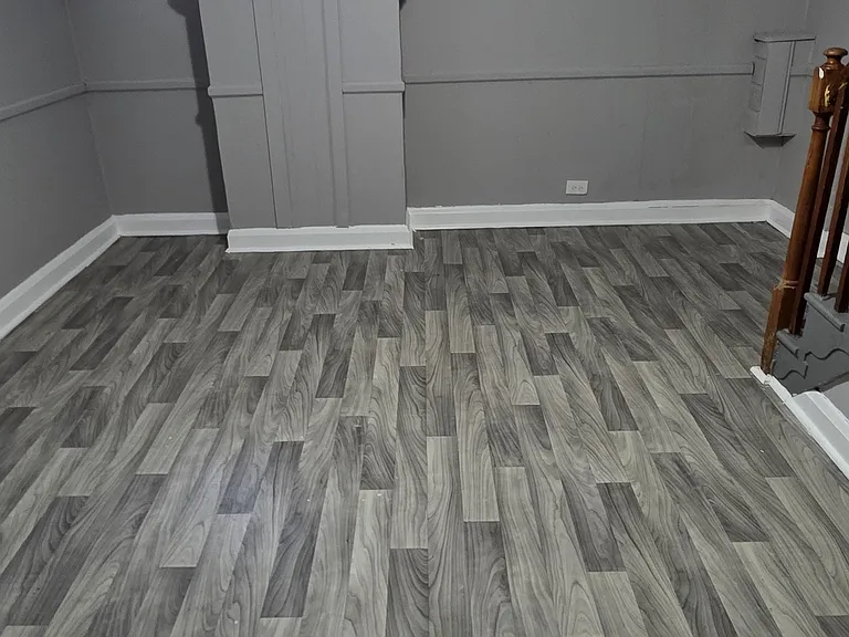 6131 Cardiff Ave — Photo 10