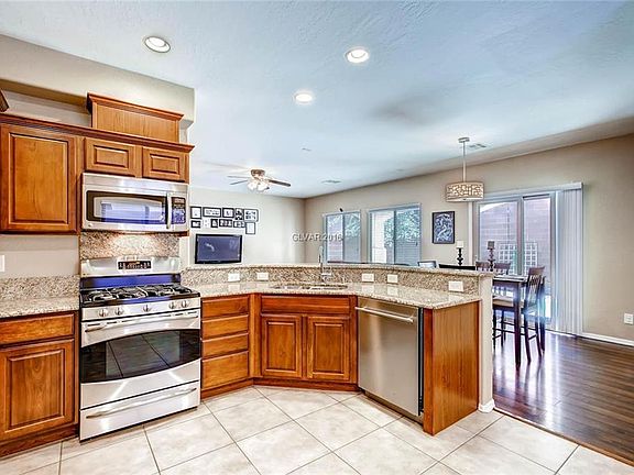 2nd image of 6857 Sigri St