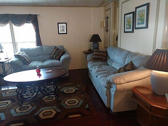 5th image of 4455 Sailboat Ave #207